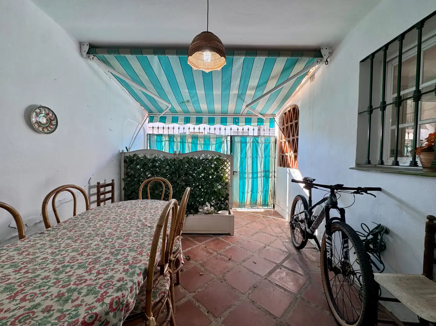 Terrace of Detached homes for sale in Fuengirola  with Air Conditioner, Heating and Private garden