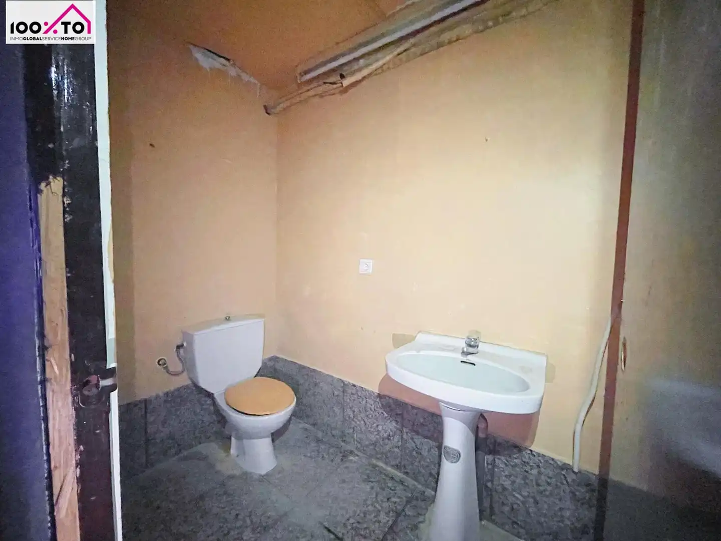 Baño de Local en venta en Valencia