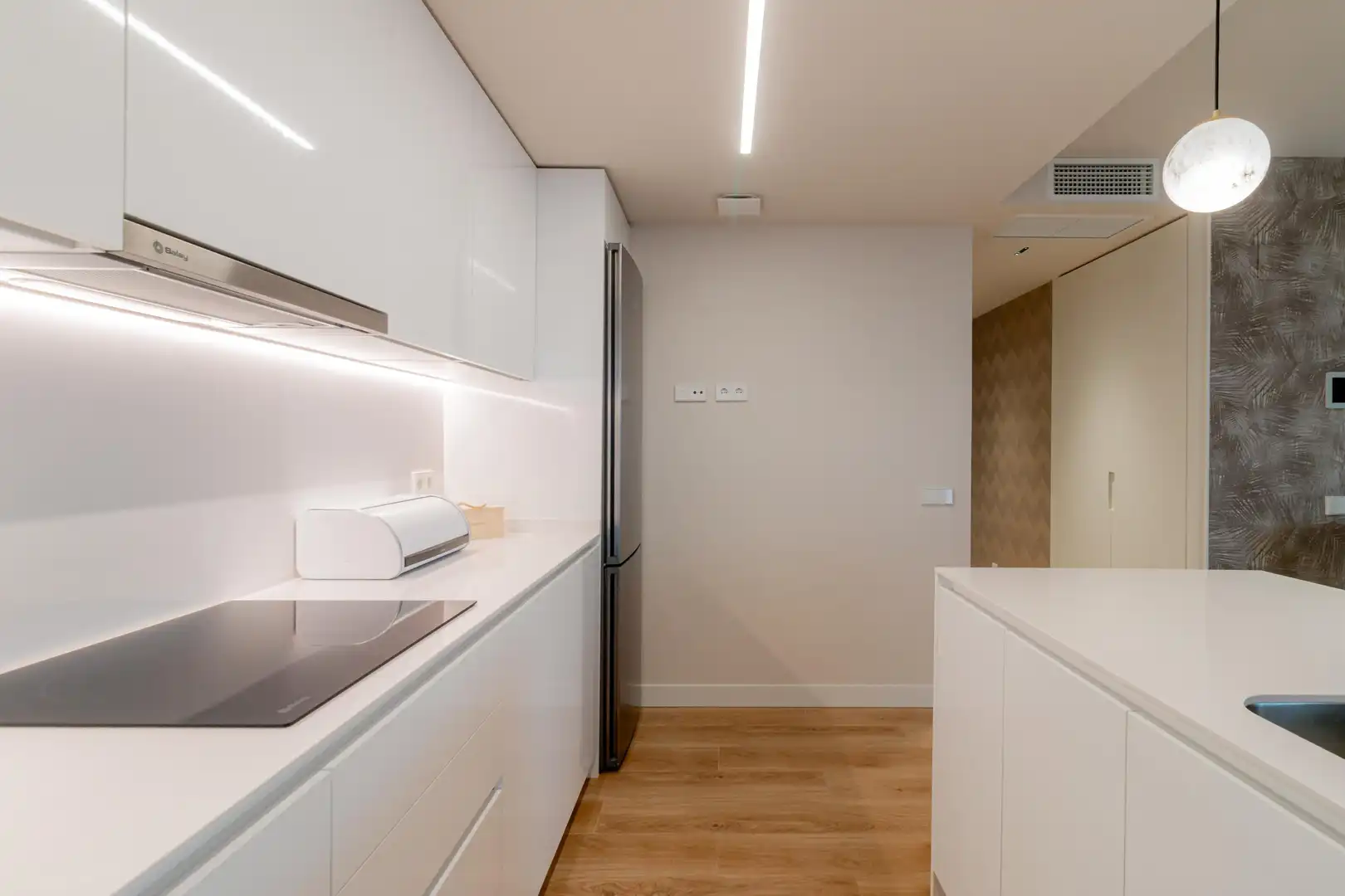Cocina de Apartamento en venta en Madrid con Calefacción, Jardín privado y Piscina comunitaria