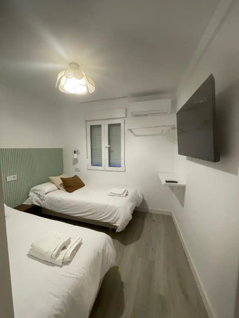 Habitación de Apartamento de alquiler en Málaga con Aire acondicionado, Calefacción y Terraza