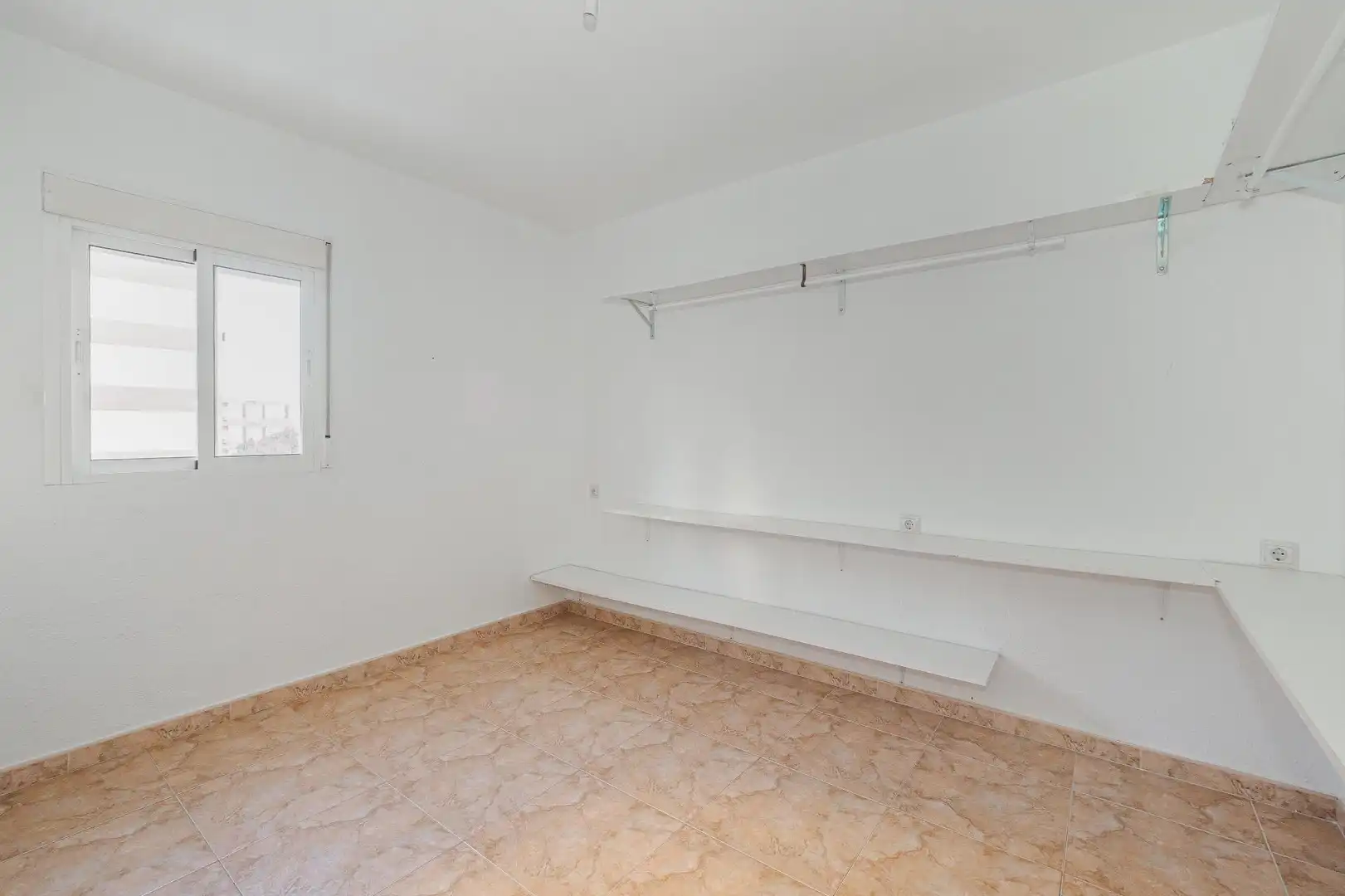 Bedroom of Flat for sale in Sevilla