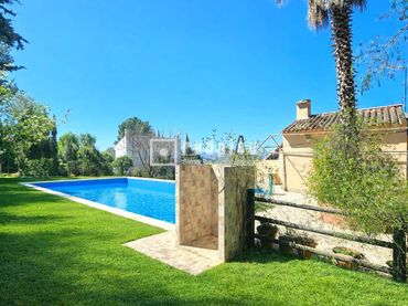 Villa mit Pool zum Verkauf in Partidas Norte