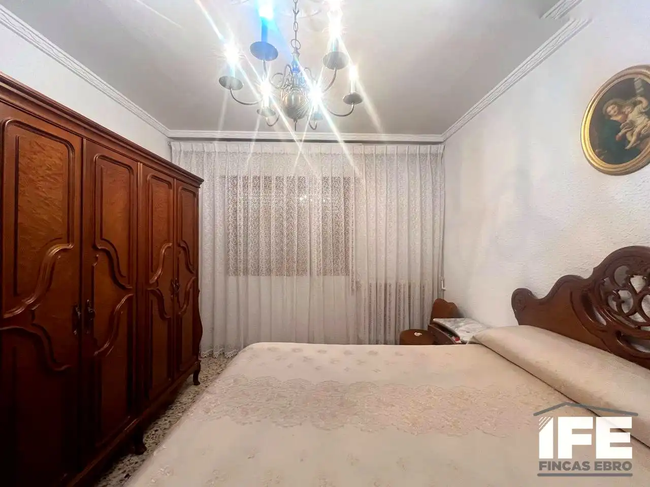 Dormitori de Casa o xalet en venda en Alagón amb Jardí privat