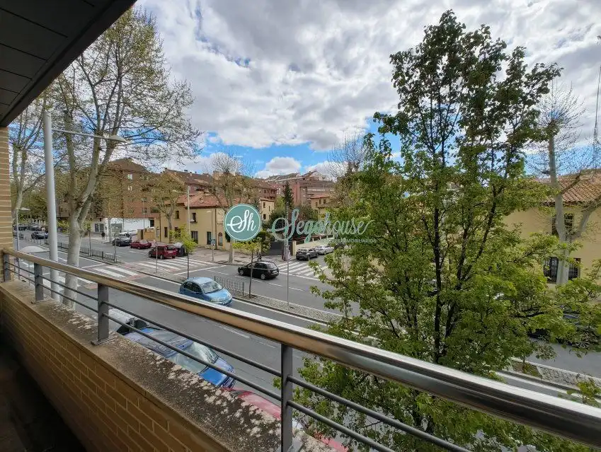 Flat for rent in El Cerro - Carretera de San Rafael