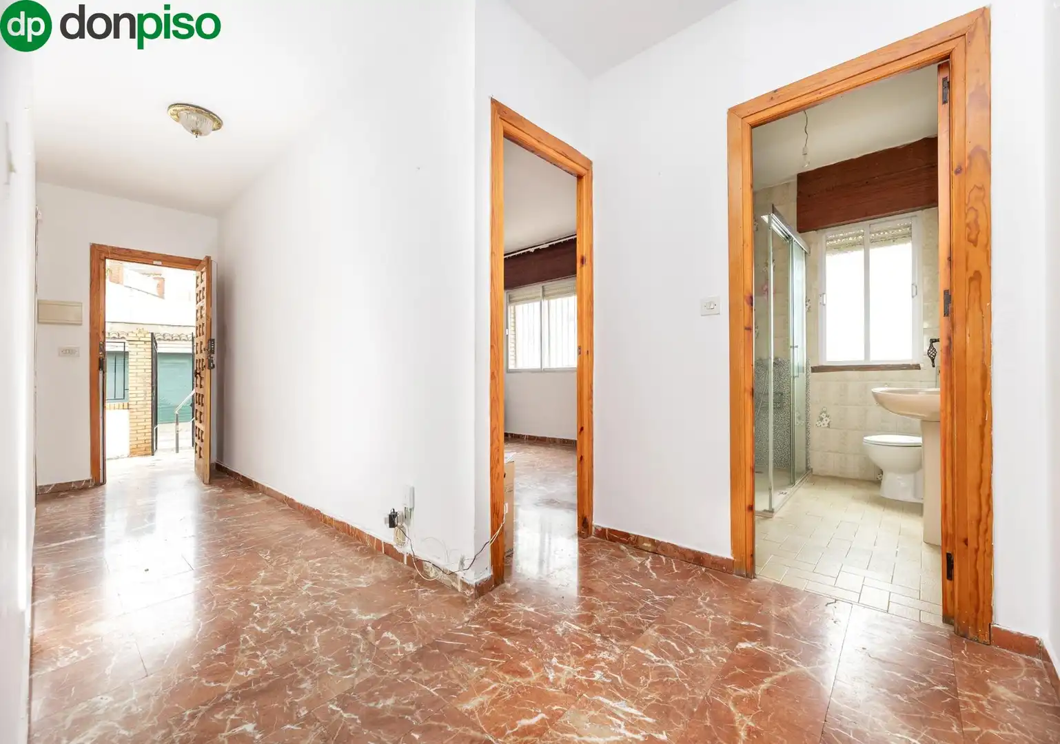 Villa mit Pool zum Verkauf in Calle RUMANIA, imagen 4