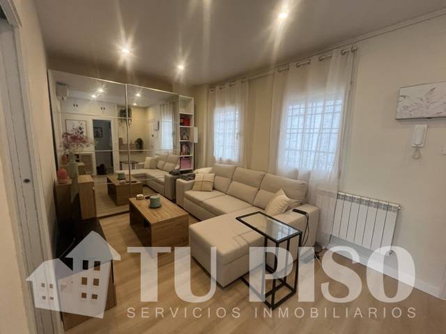Piso en Venta en Calle del Ferrocarril en Delicias
