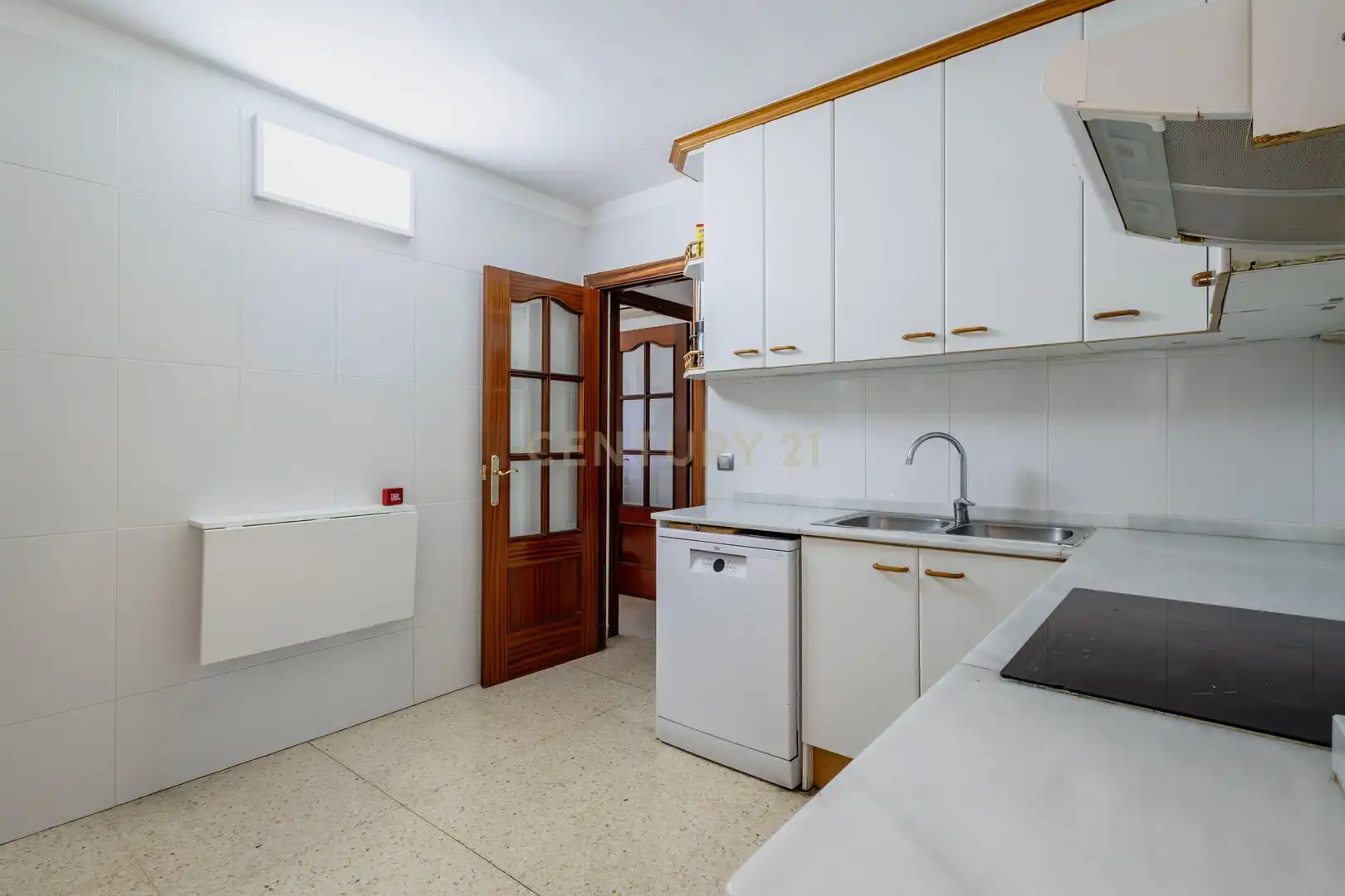 Cocina de Apartamento en venta en Sant Joan Despí con Aire acondicionado y Balcón