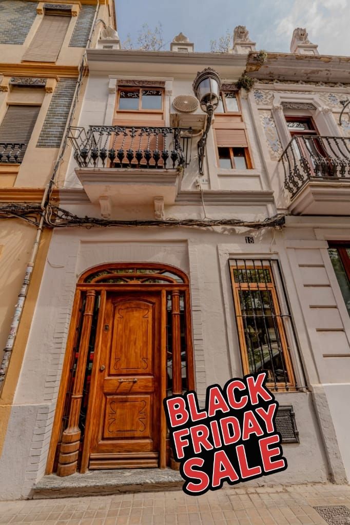 Vista exterior de Casa adosada en venda en  Valencia Capital amb Aire condicionat, Calefacció i Parquet