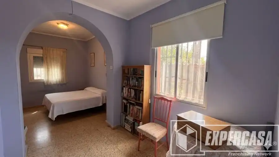 Sala d'estar de Casa o xalet en venda en Llíria amb Aire condicionat i Piscina