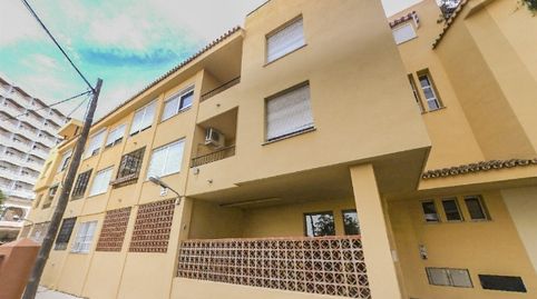 Foto 2 de Piso en venta en El Bajondillo, Torremolinos