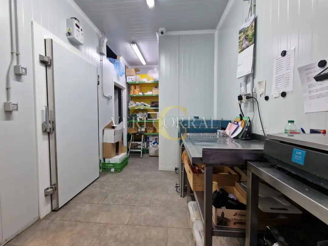 Local en venta en Calle Río Bedón, Posada - Barro