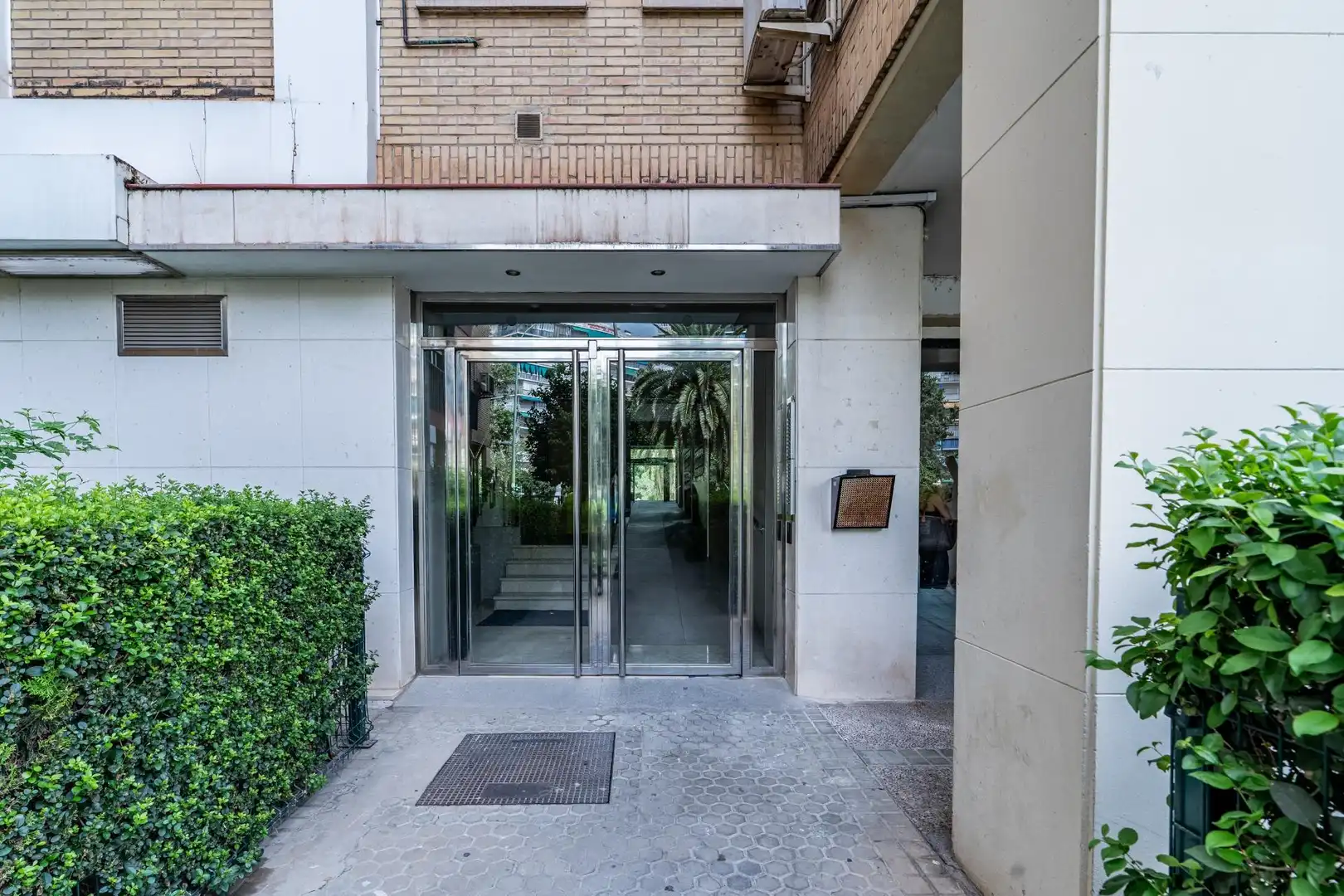 Flat for rent in Sevilla  with Air Conditioner, Heating and Furnished