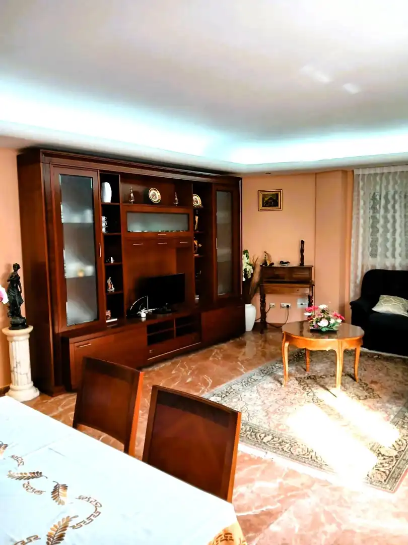 Casa con terraza en venta en Redován, imagen 3