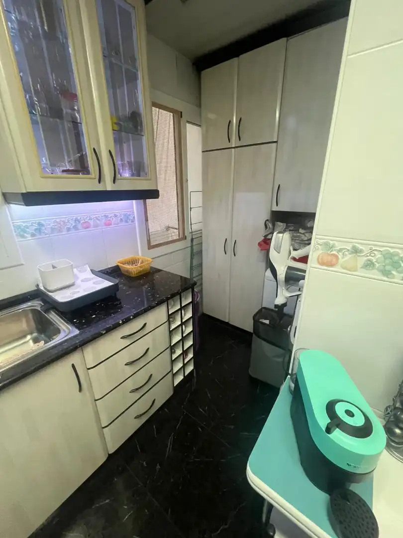 Küche von Wohnung zum Verkauf in L'Hospitalet de Llobregat mit Klimaanlage, Heizung und Parkett