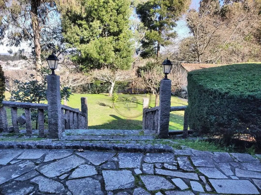 Casa o chalet en venta en Valadares - Beade