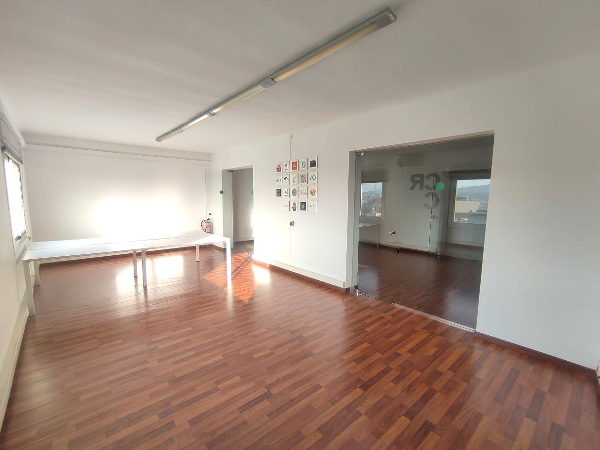 Office to rent in  Barcelona Capital  with Air Conditioner and Heating