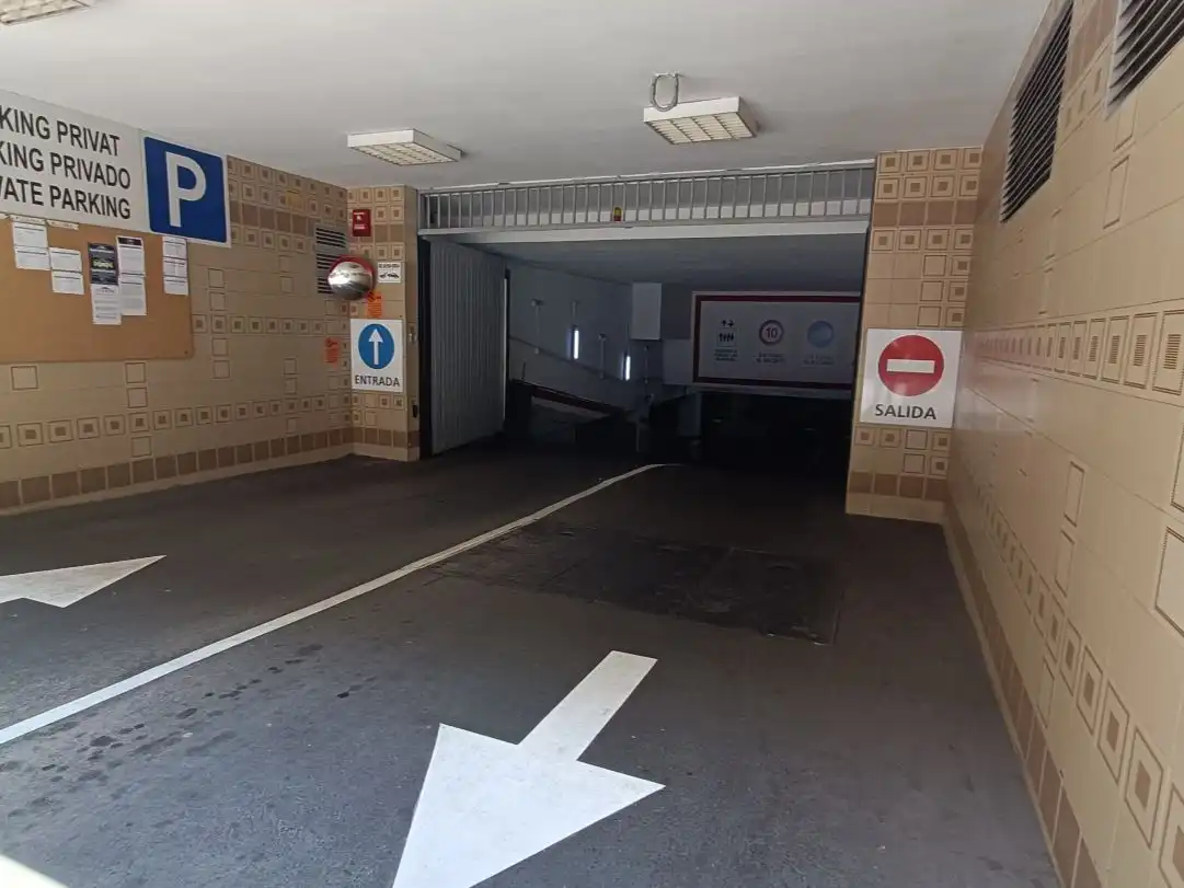 Doppio in vendita a Carrer de la Indústria 92, imagen 3