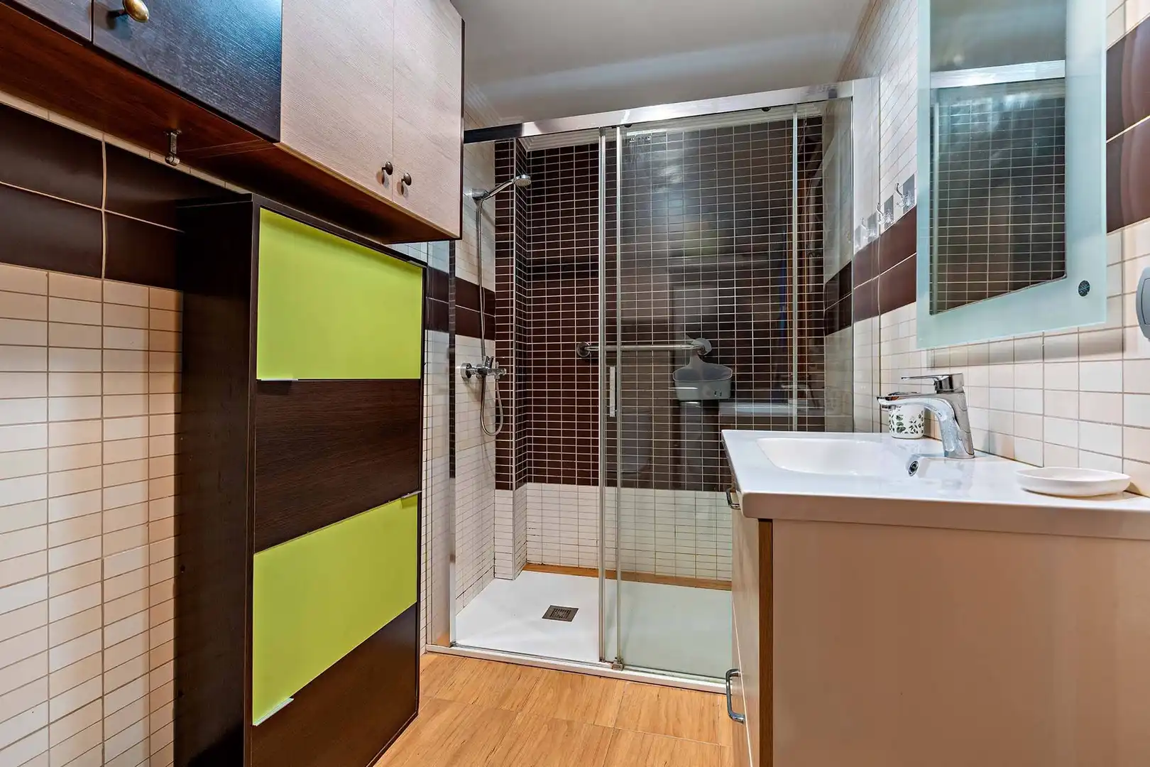 Bathroom of Flat for sale in Roquetas de Mar  with Air Conditioner, Terrace and Furnished