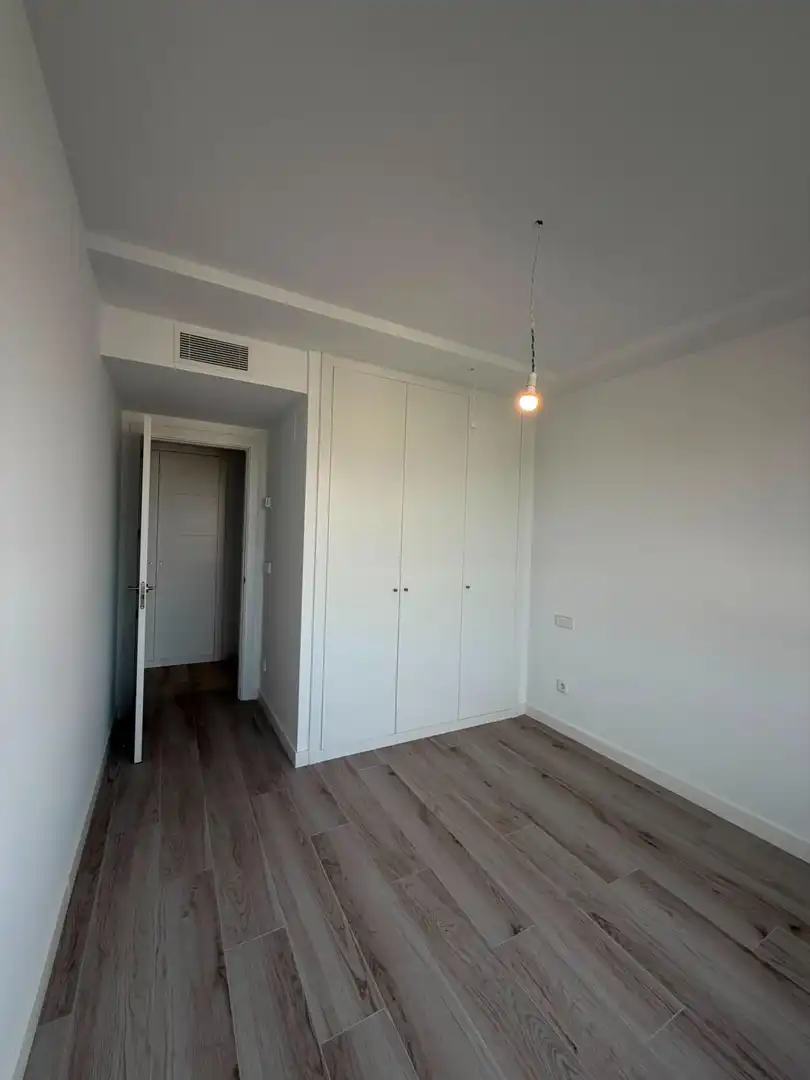 Bedroom of Flat for rent in Madrid  with Heating, Terrace and Storage room