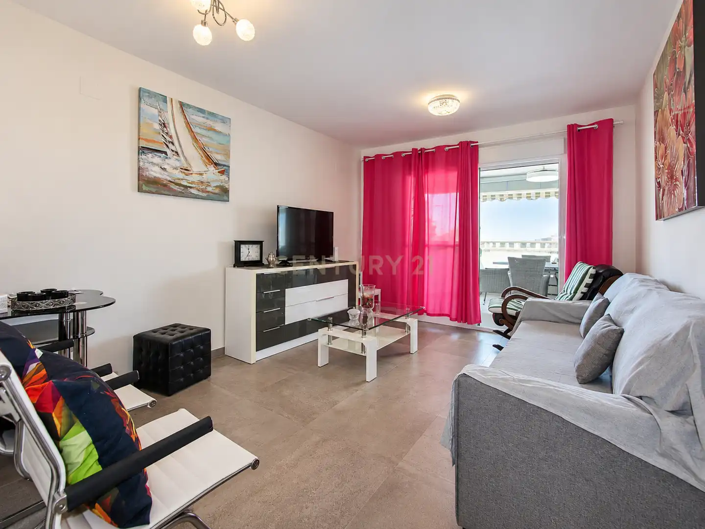 Wohnzimmer von Wohnungen zur Miete in Calpe / Calp mit Klimaanlage, Abstellraum und Ofen
