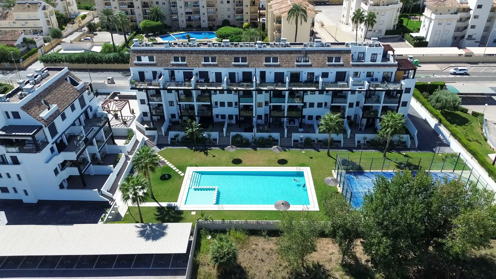 Ático con piscina en venta en Carrer Mar Jónica 2, imagen 32