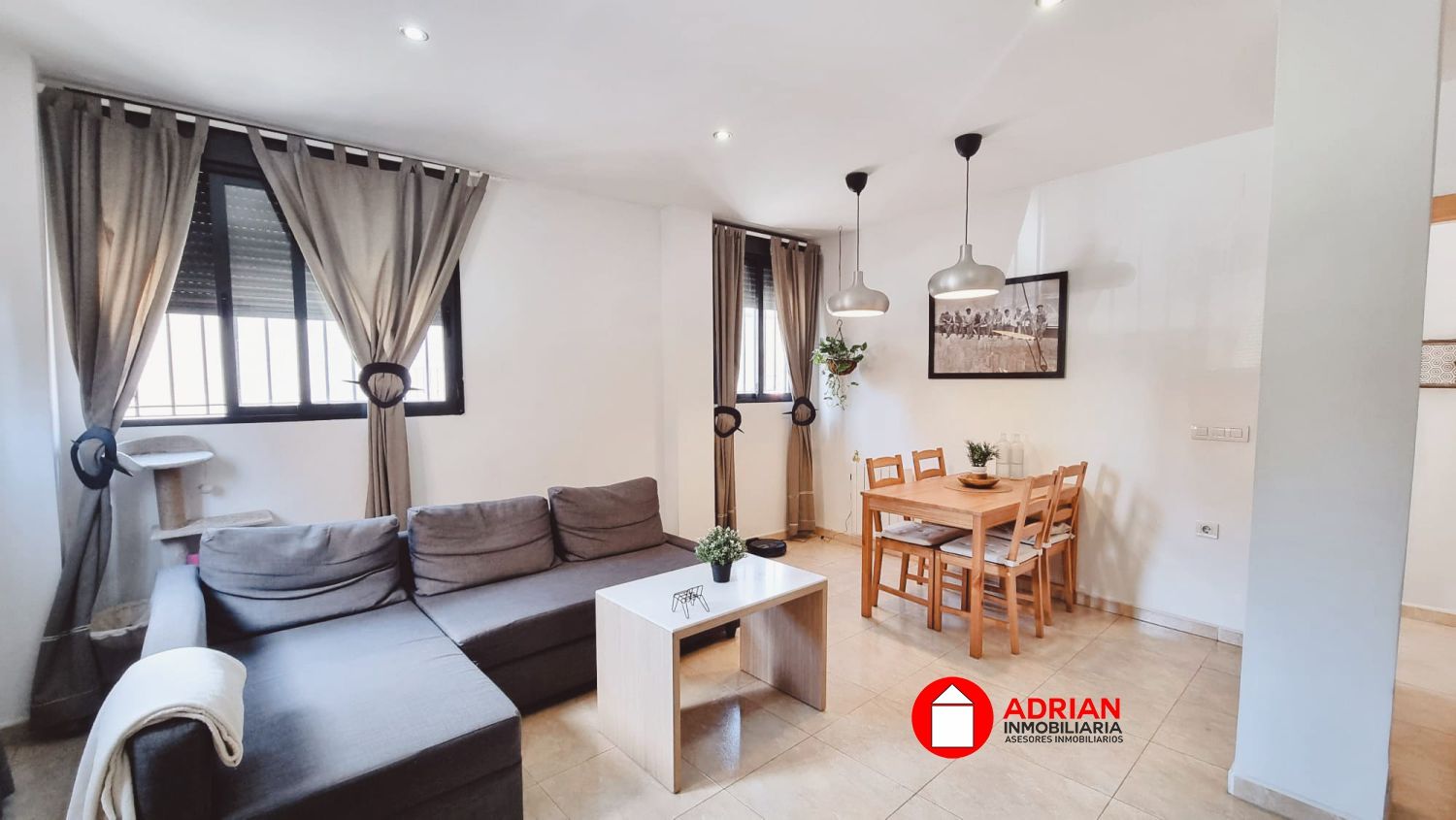 Exterior view of Planta baja for sale in La Vall d'Uixó  with Air Conditioner, Heating and Storage room