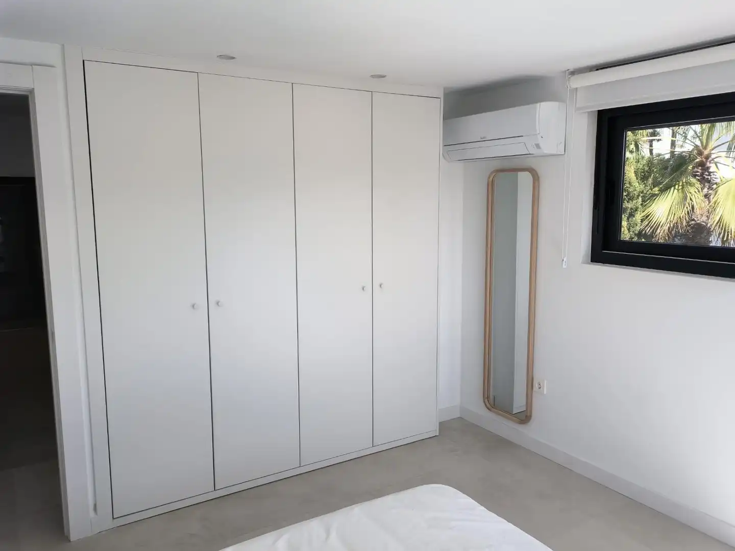 Bedroom of Flat for rent in Marbella  with Air Conditioner, Heating and Terrace