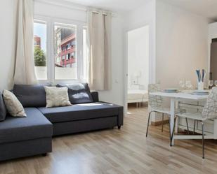 Flat to rent in Carrer de Roger, Sants-Badal