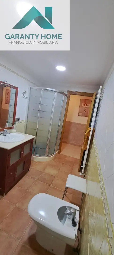 Baño de Casa o chalet en venta en Cárcheles con Aire acondicionado, Calefacción y Jardín privado