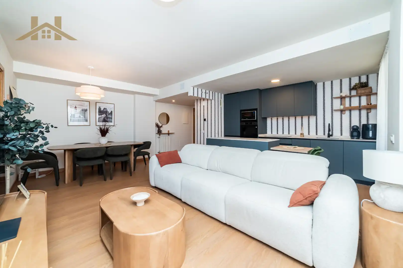 Sala de estar de Piso en venta en Madrid con Calefacción, Terraza y Trastero