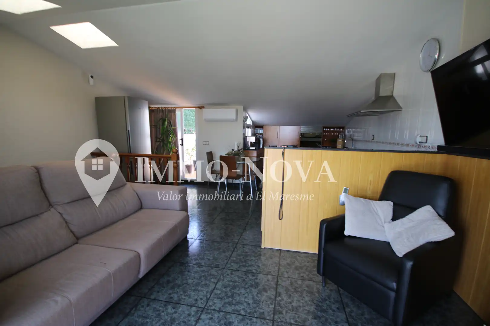 Sala de estar de Dúplex en venta en Mataró con Calefacción, Terraza y Amueblado