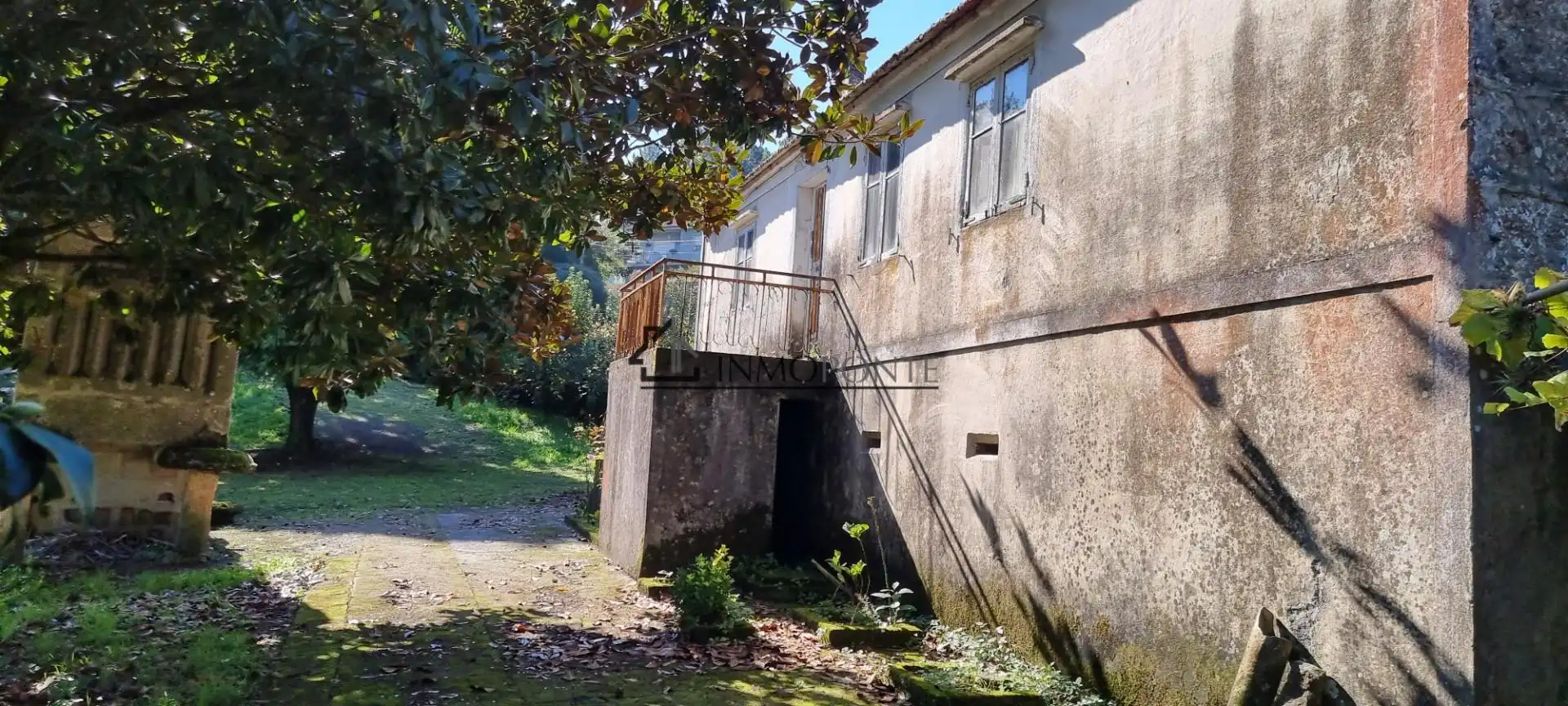 Vista exterior de Casa o xalet en venda en Pontevedra Capital  amb Jardí privat