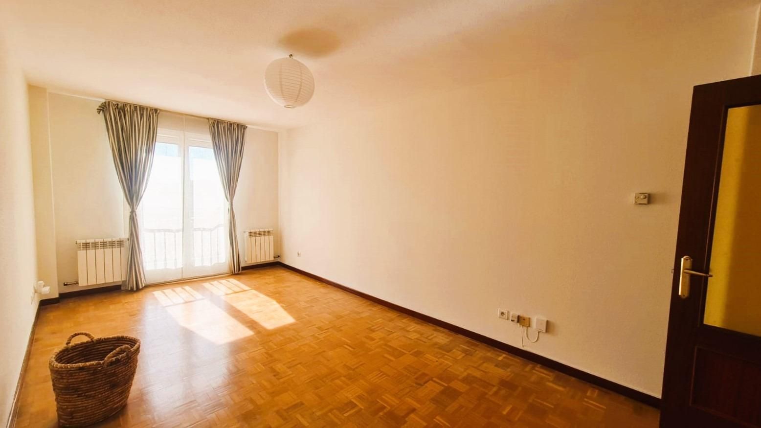 Piso en venta en  VEINTINUEVE DIC