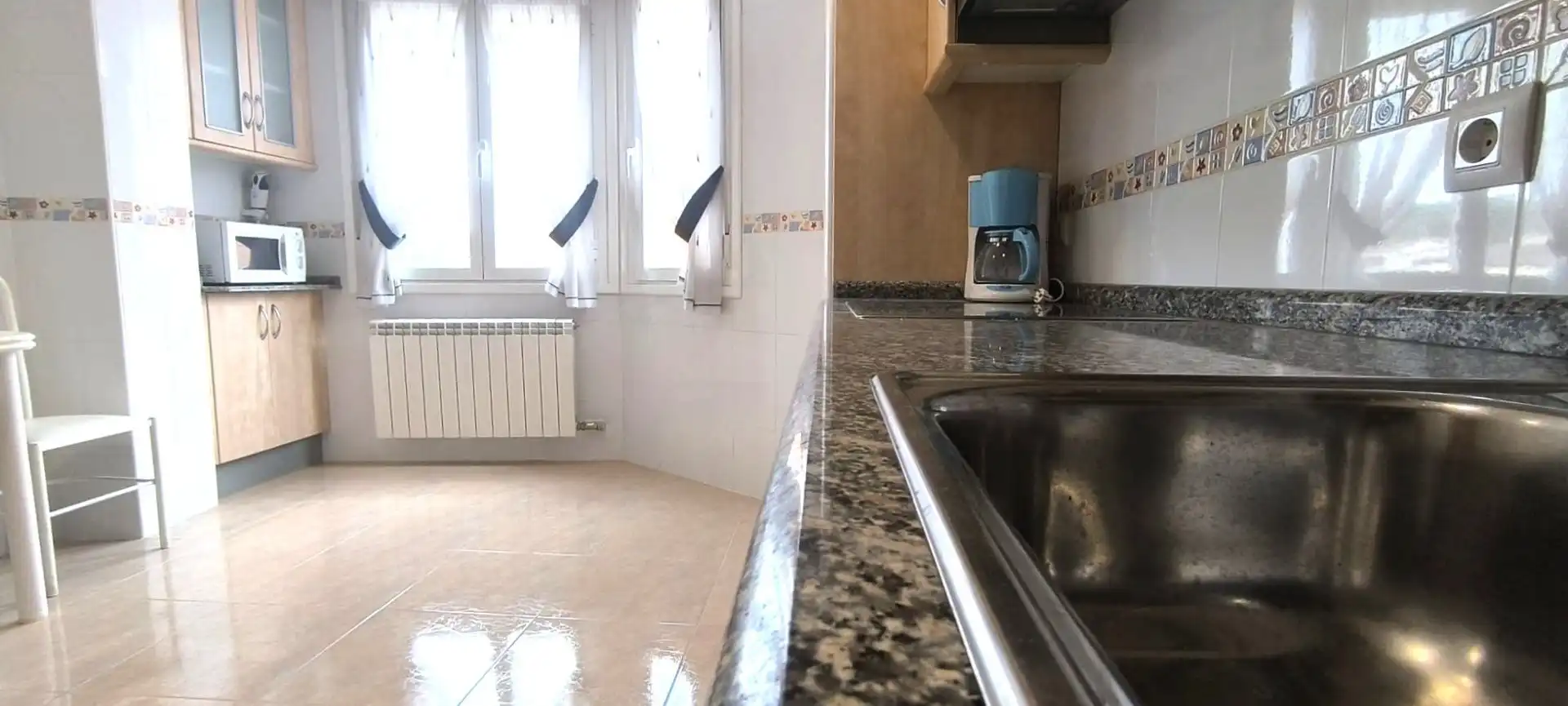 Cocina de Piso en venta en Entrena con Calefacción, Terraza y Trastero