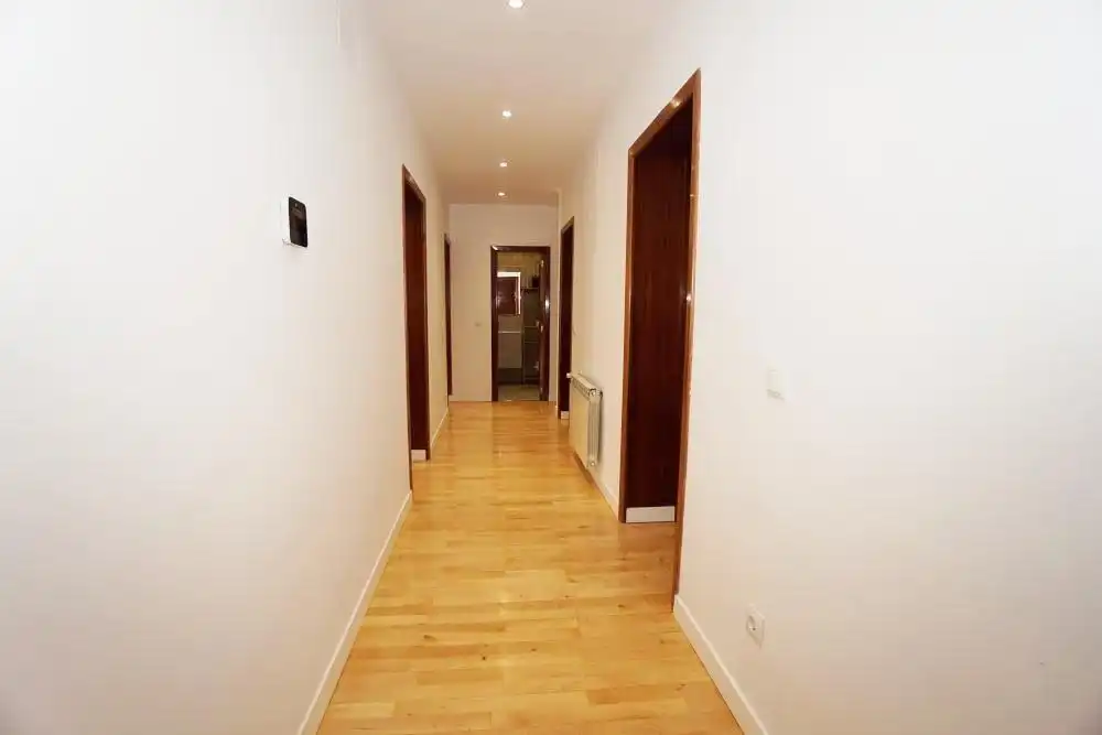 Piso de alquiler en Madrid con Calefacción y Amueblado
