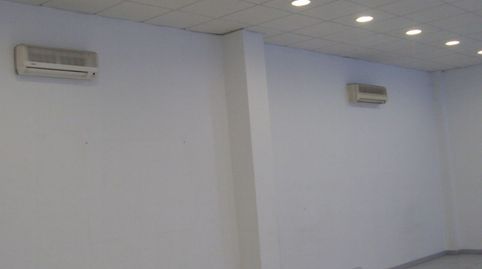 Foto 4 von Fabrikhallen zur Miete in La Paz, Alcalá de Guadaira