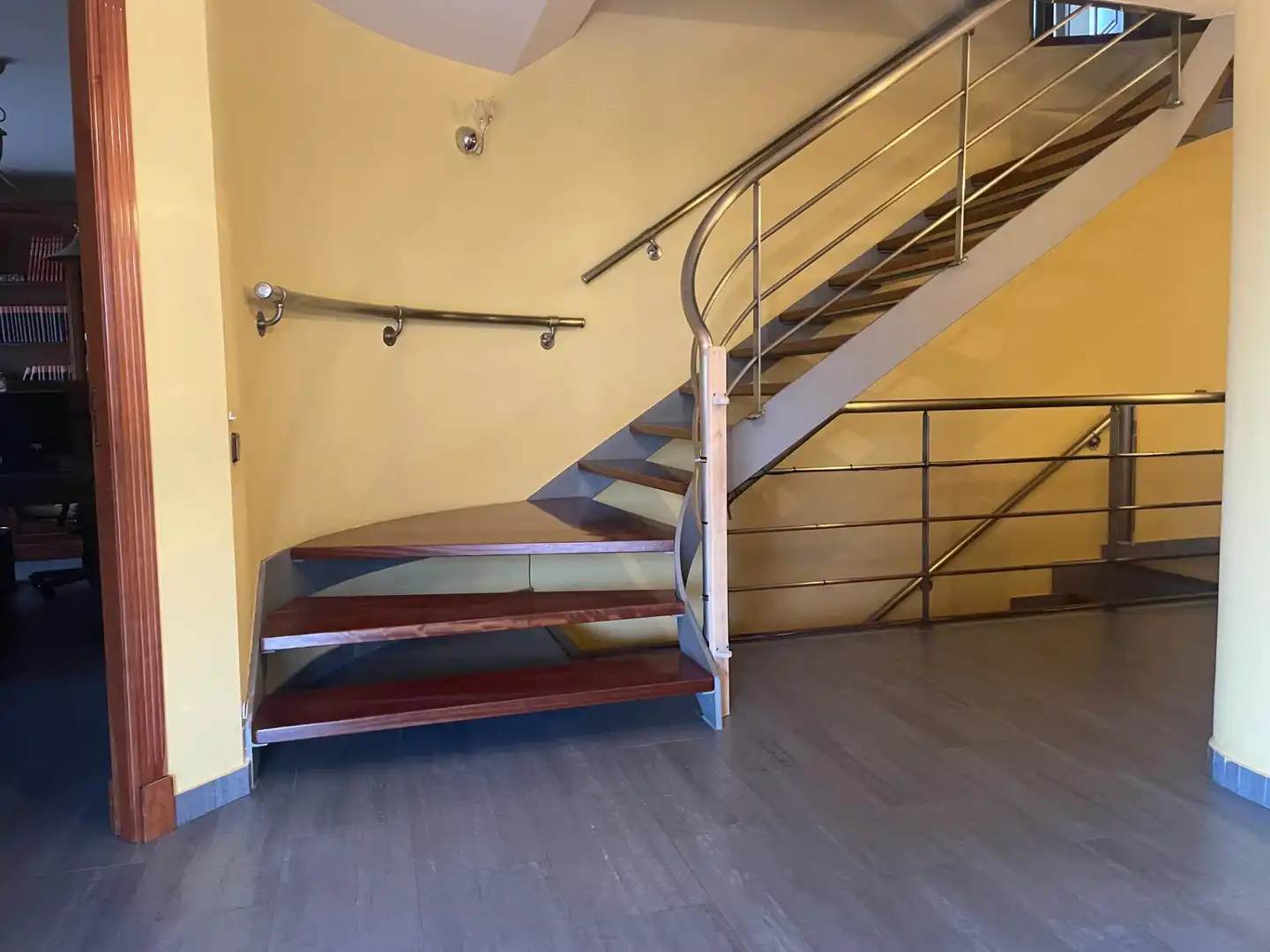 Casa o chalet en venta en La Lastrilla  con Jardín privado, Terraza y Trastero