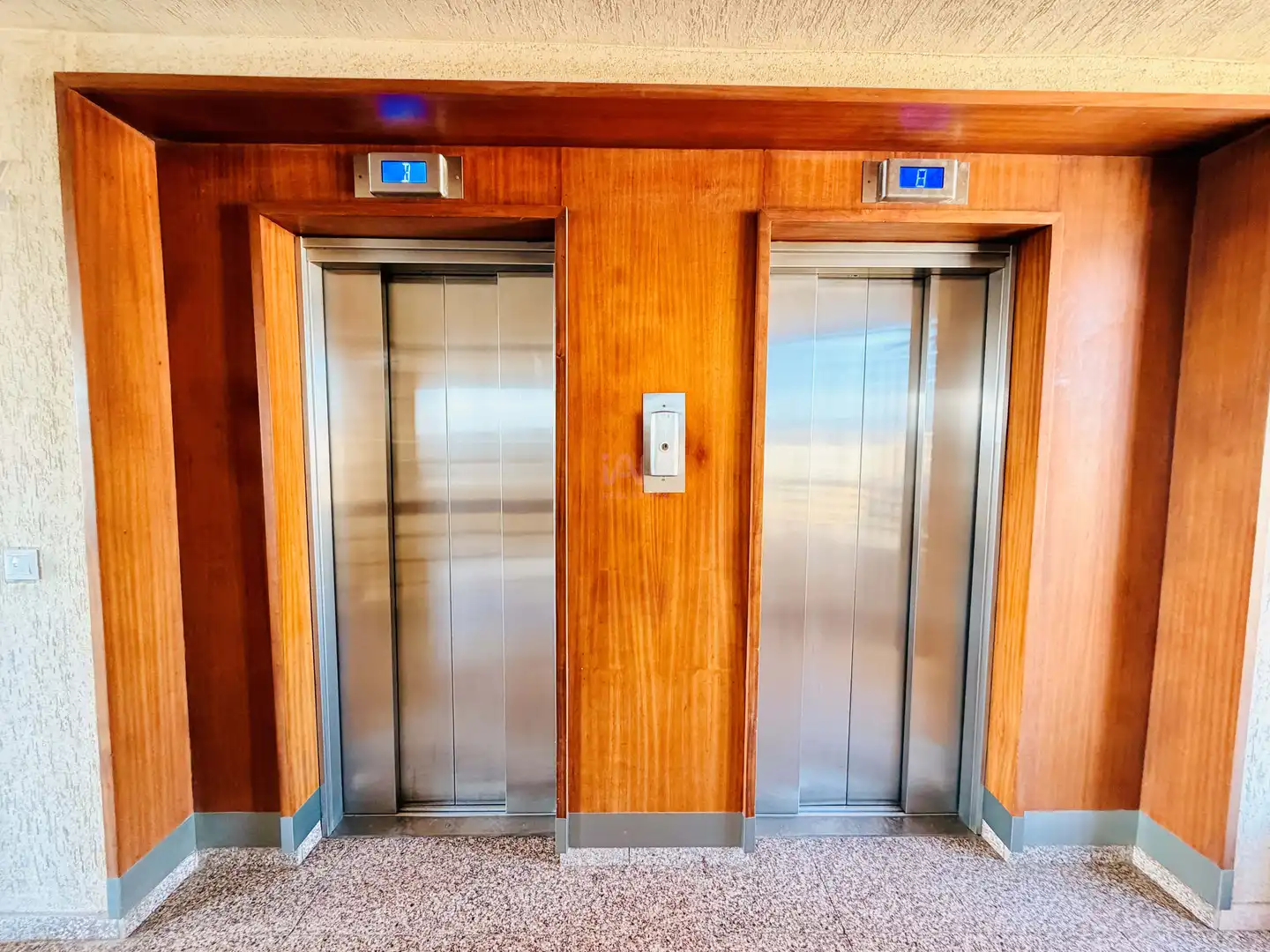Flat for sale in Alicante / Alacant  with Swimming Pool