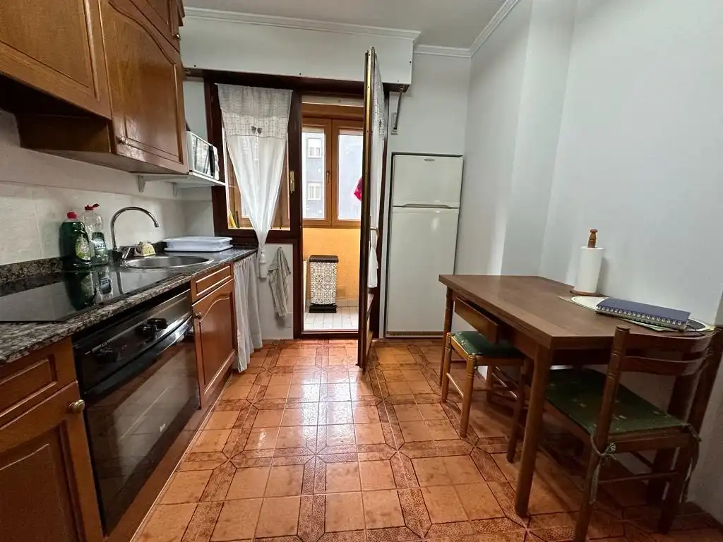 Kitchen of Flat for rent in Santander  with Heating, Parquet flooring and Furnished