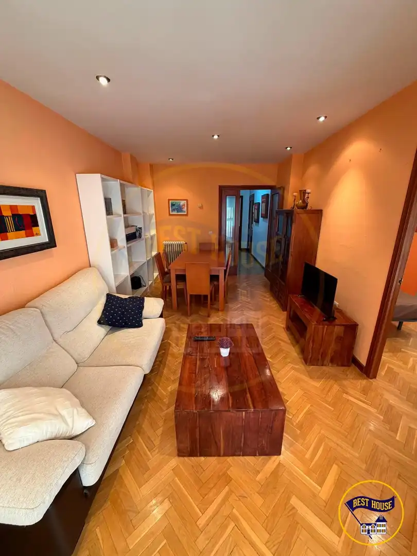 Living room of Flat for rent in Cuenca  with Heating, Furnished and Balcony