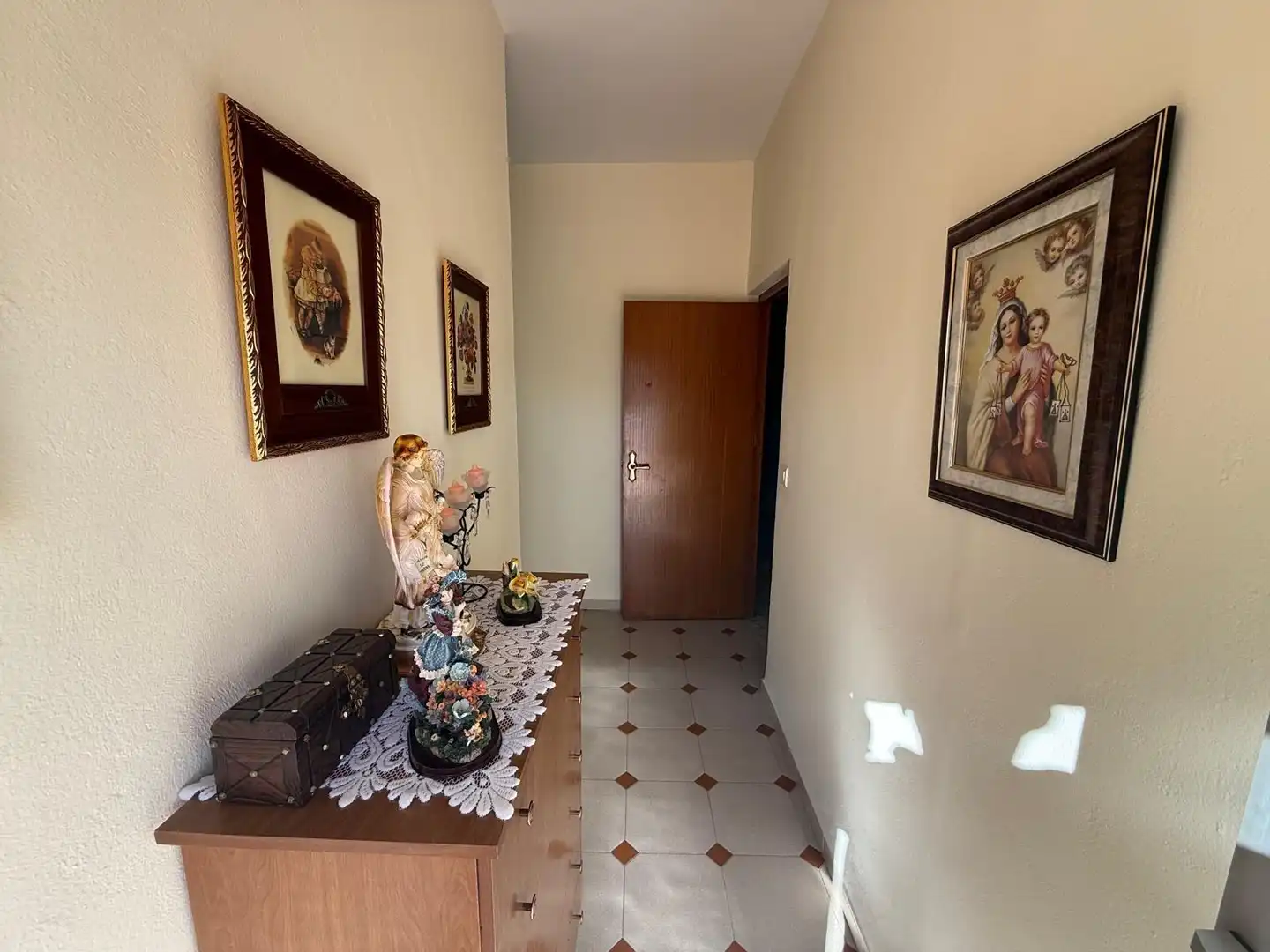 Wohnung zum Verkauf in Villanueva de Algaidas mit Klimaanlage, Heizung und Terrasse