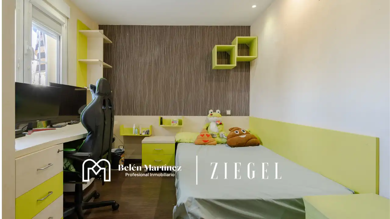 Habitación de Casa o chalet en venta en Urbanizaciones