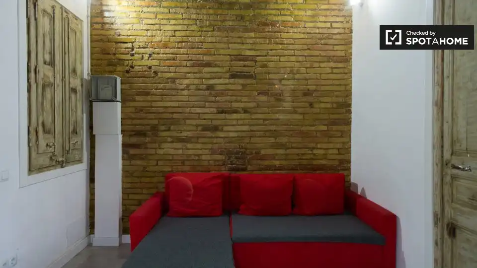 Flat with terrace to rent in Gràcia, imagen 2