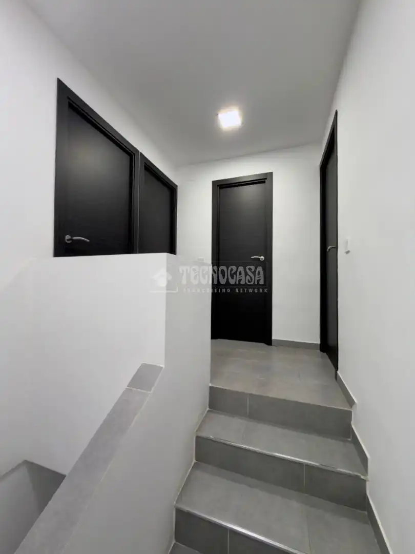 Casa adosada en venta en Madrid con Aire acondicionado, Calefacción y Terraza