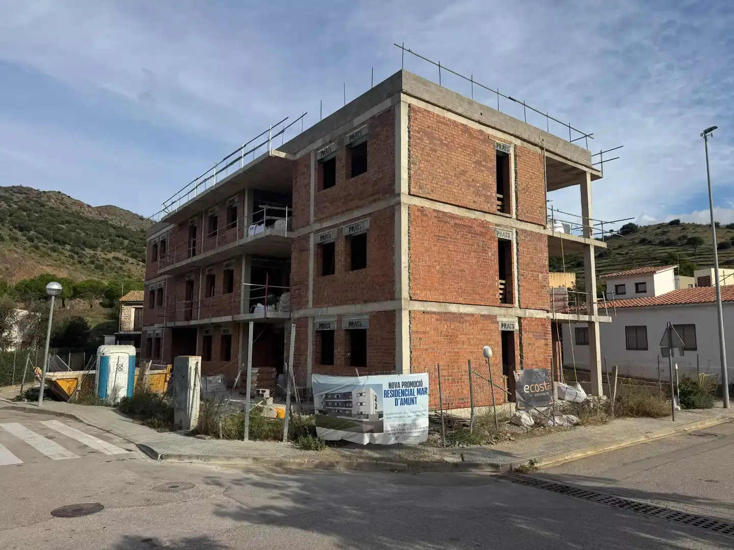 Außenansicht von Wohnung zum Verkauf in Colera mit Parkett und Balkon