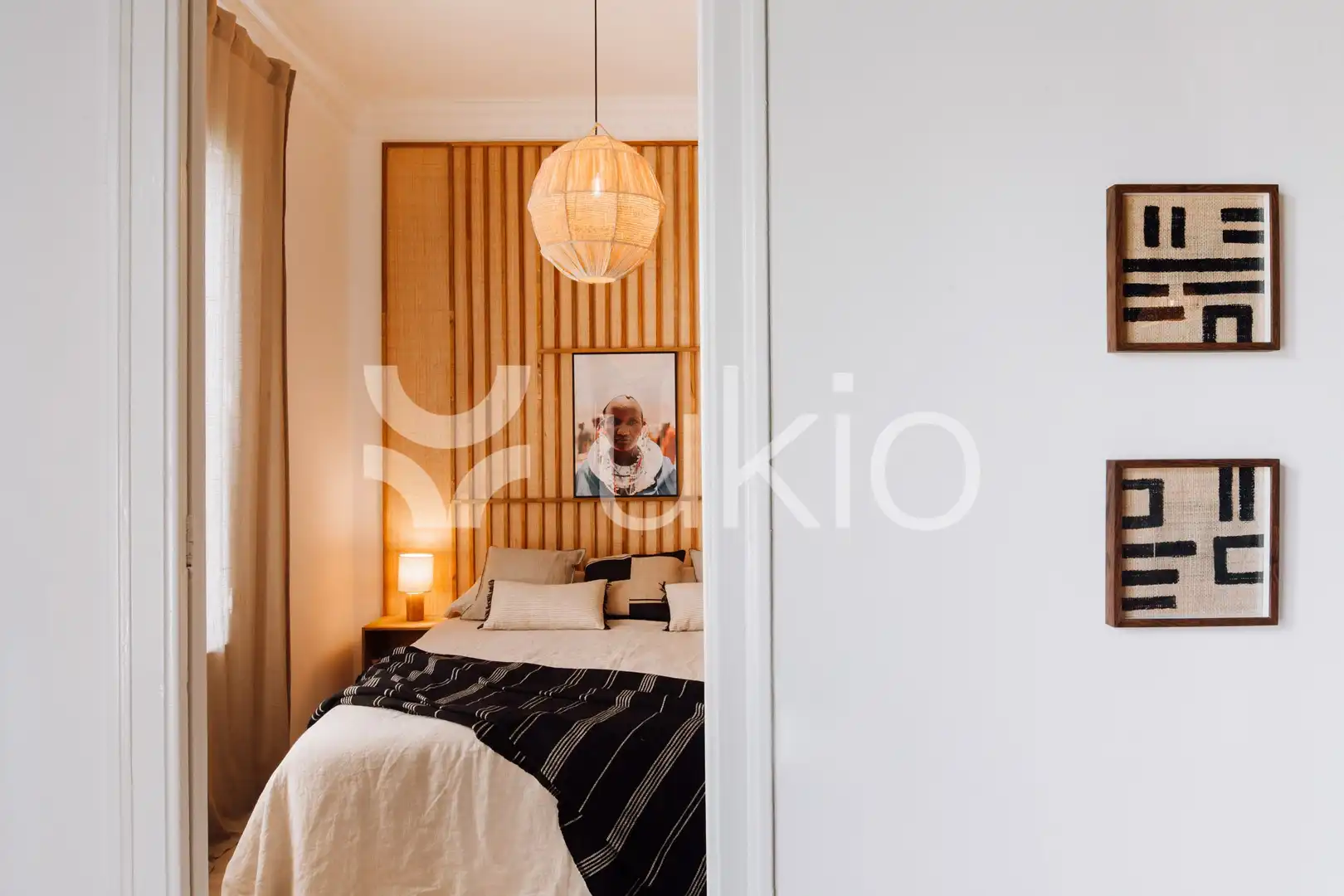Dormitori de Apartament de lloguer en Barcelona amb Aire condicionat, Moblat i Forn