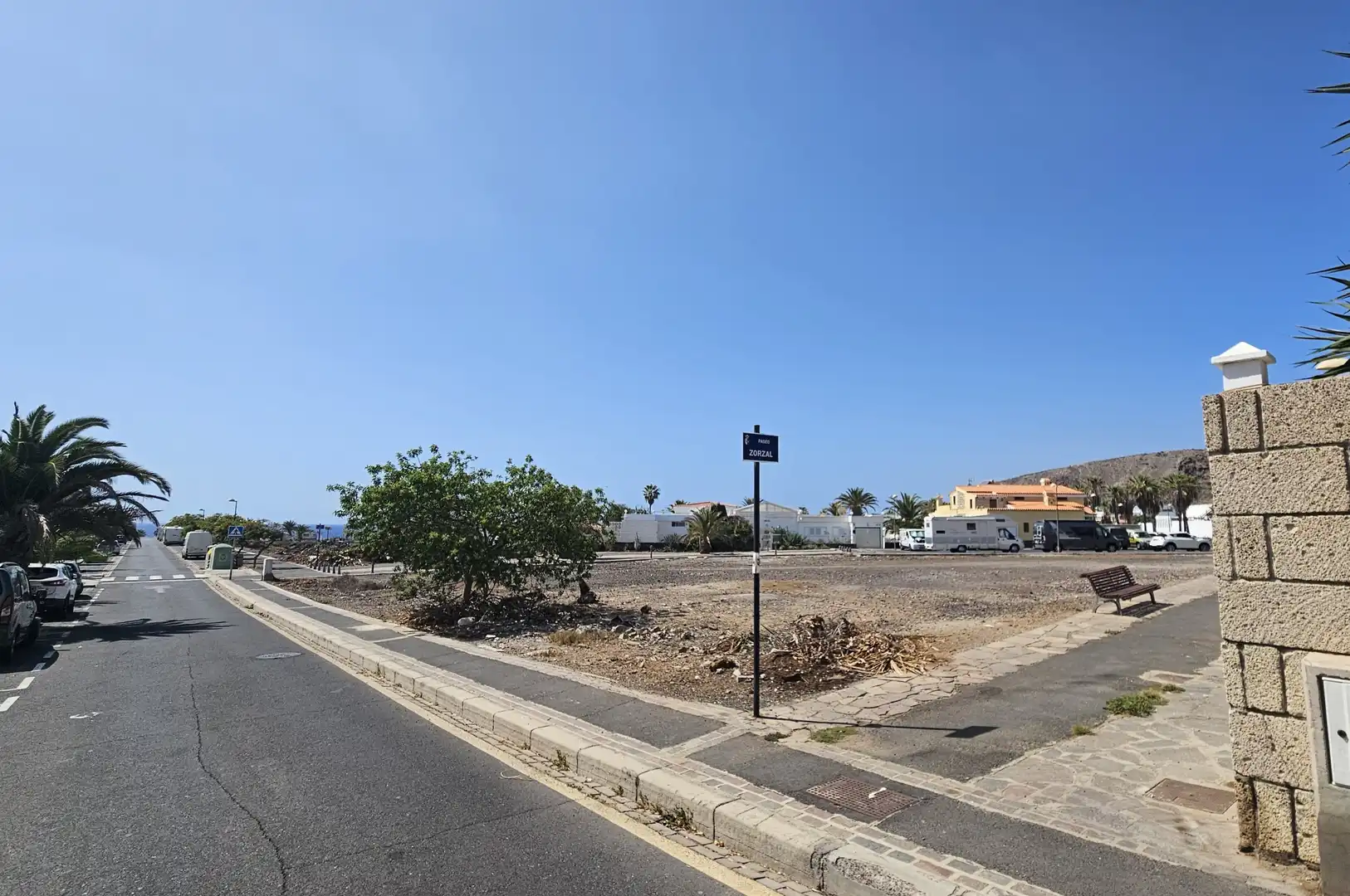 Terreno industrial en venta en Arona