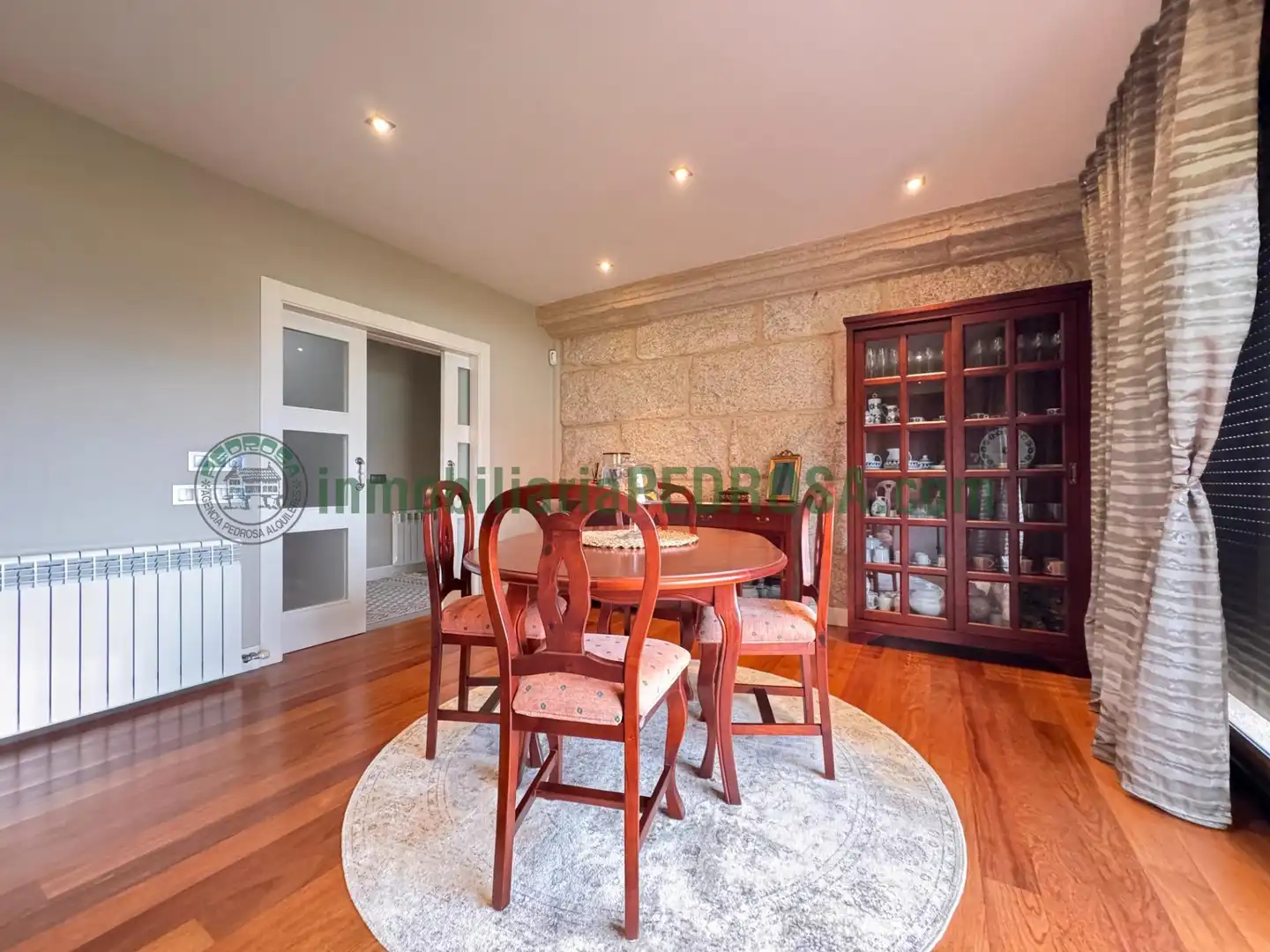 Comedor de Casa o chalet en venta en Pontevedra Capital  con Calefacción, Jardín privado y Terraza
