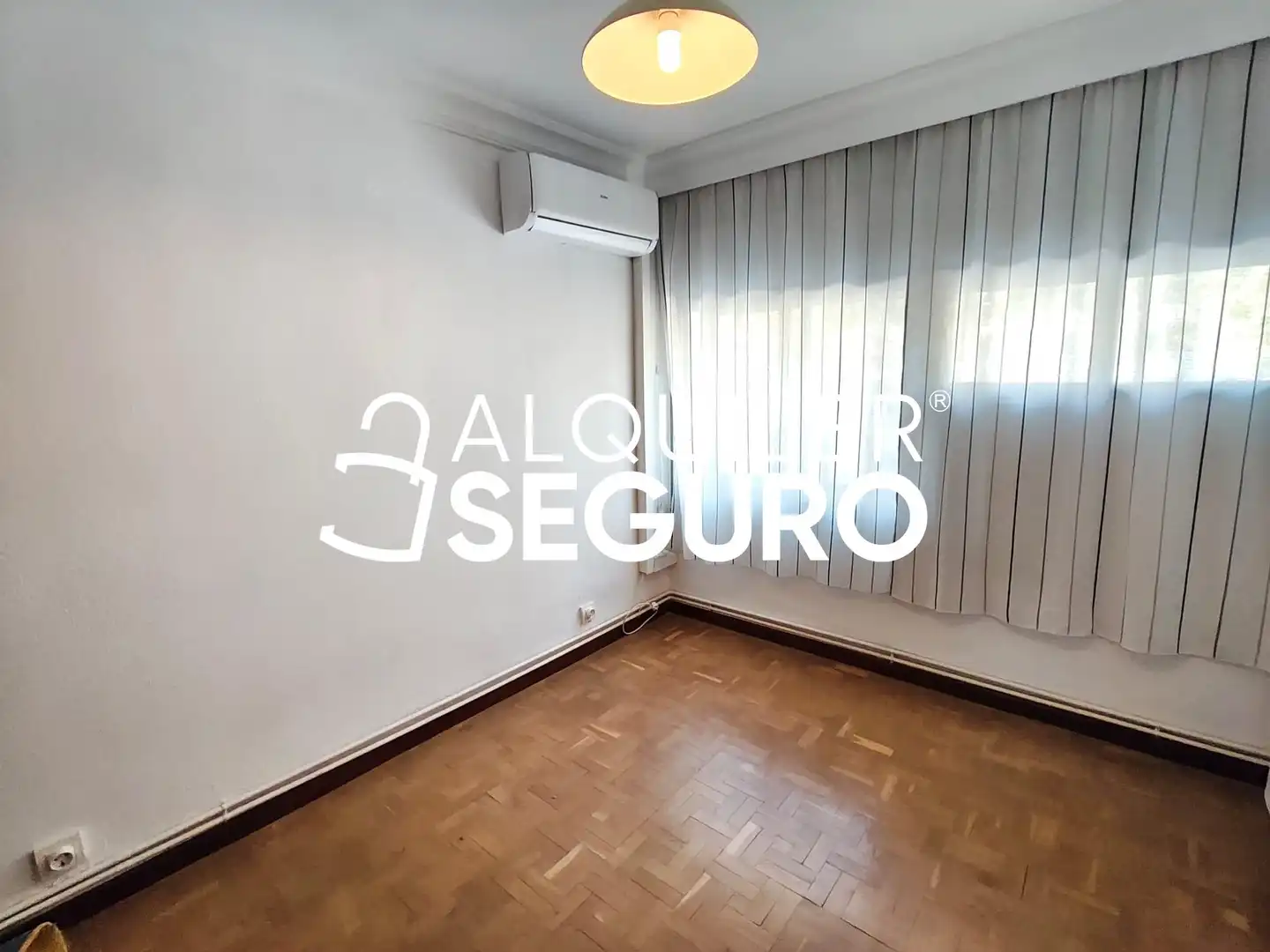 Habitación de Piso de alquiler en Fuencarral - El Pardo