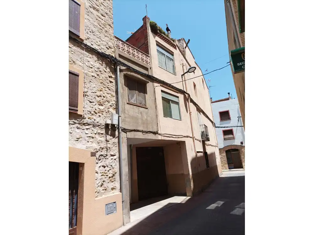 Vista exterior de Casa o xalet en venda en La Jana amb Terrassa i Moblat